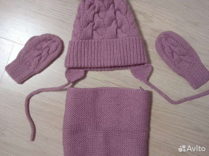 Комплект шапка, снуд, варежки для девочки