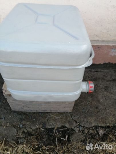 Канистра 20 литров железная