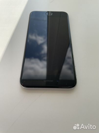 iPhone 6, 16 ГБ