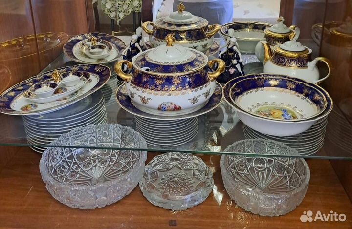 Столовый сервиз 