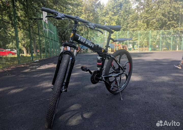 Велосипед на литых дисках