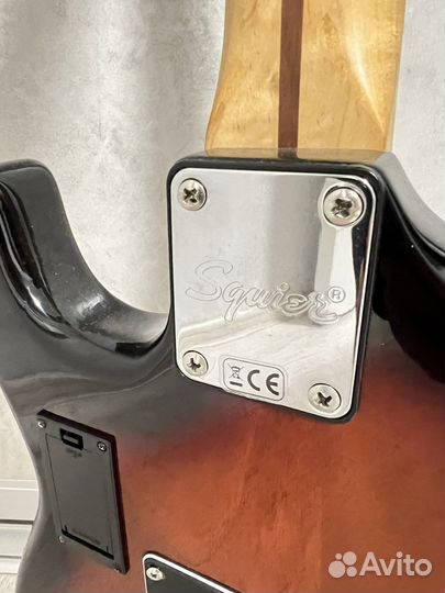 Электрогитара Fender squier stratocaster