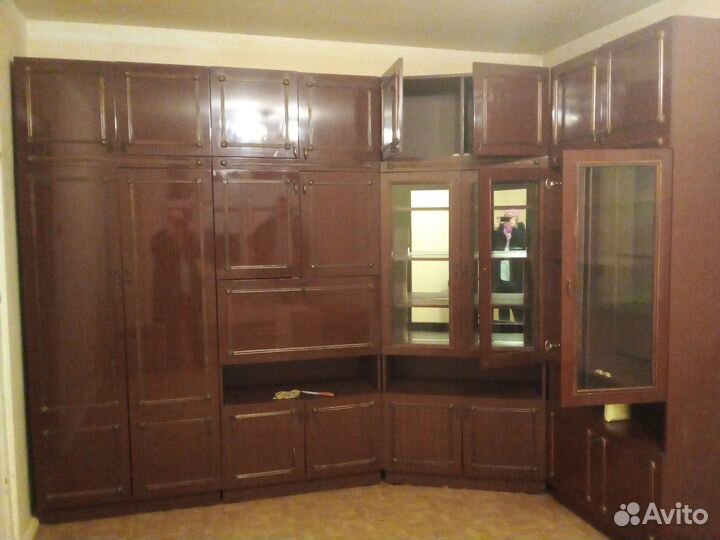 Продаю стенку шкафы бу