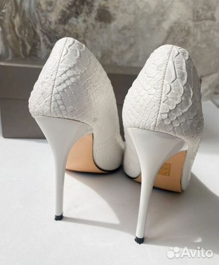 Туфли женские 38 размер белые