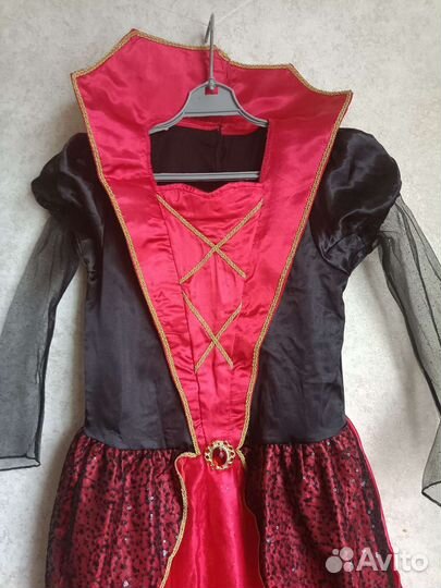 Платье на Хеллоуин. Дракулы. 11-12 лет