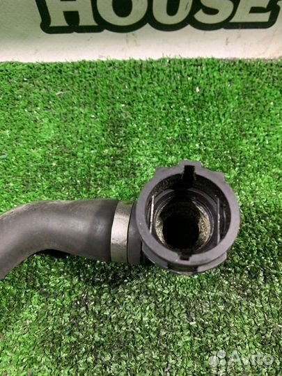 Патрубок системы охлаждения Bmw 5 F10 N20B20B 2012