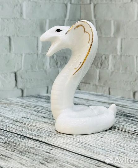 Статуэтка кобра/новая