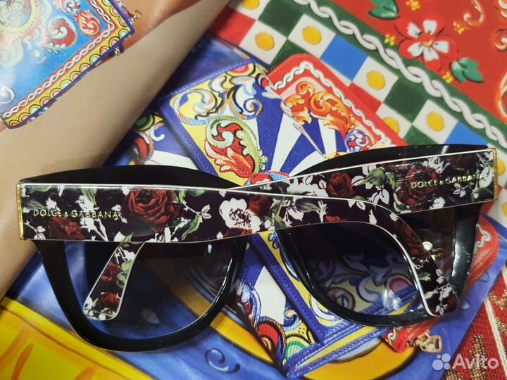 Солнцезащитные очки dolce gabbana