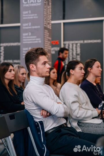 Репетитор по обществознанию