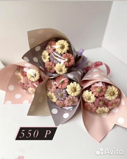 Букеты из шоколадных цветов