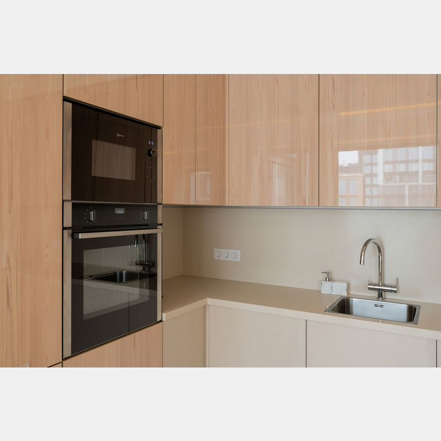 3-к. квартира, 81,6 м², 35/40 эт.