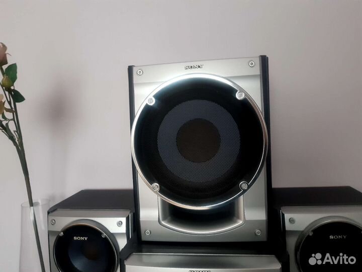 Музыкальный центр sony