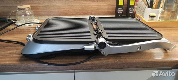 Электрогриль Pioneer GR1010e