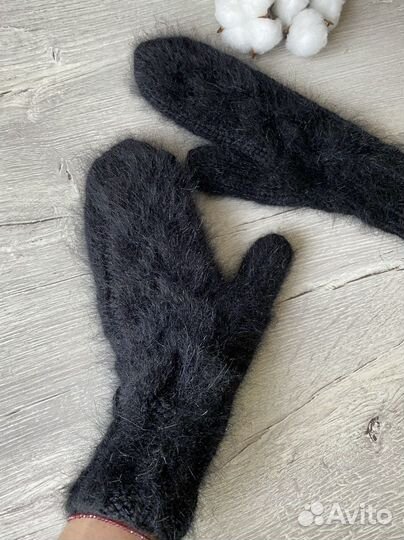Варежки новые