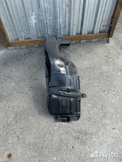 Подкрылки toyota camry 40,45 передний