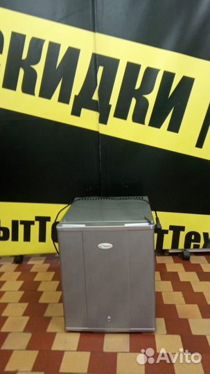 Холодильник барный Horest BCH - 36/8