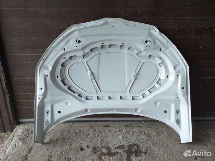 Капот Skoda Octavia A8 2020 год дефект