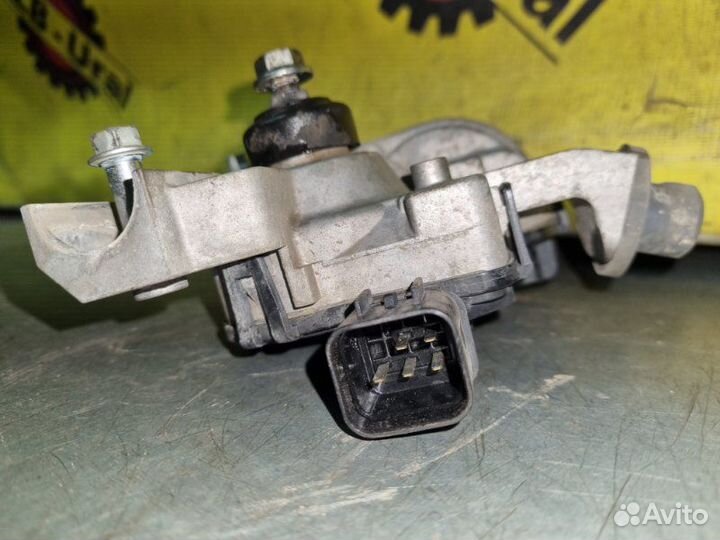 Мотор стеклоочистителя передний Hyundai Solaris 2