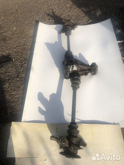 Редуктор задний в сборе на 124 mercedes