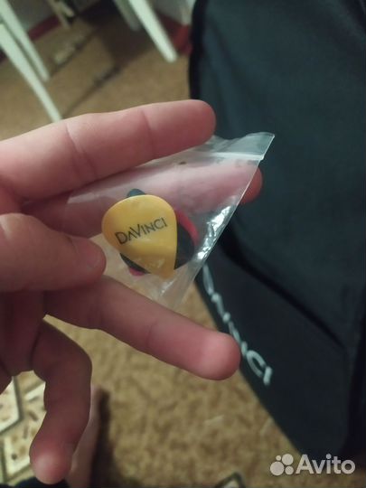 Классическая гитара для начинающих струны пластие