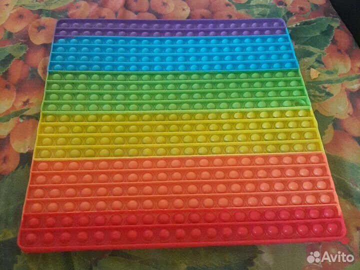 Самый большой поп ит