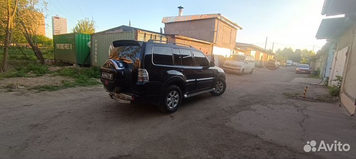 Mitsubishi Pajero 3.0 AT, 2012, 230 000 км