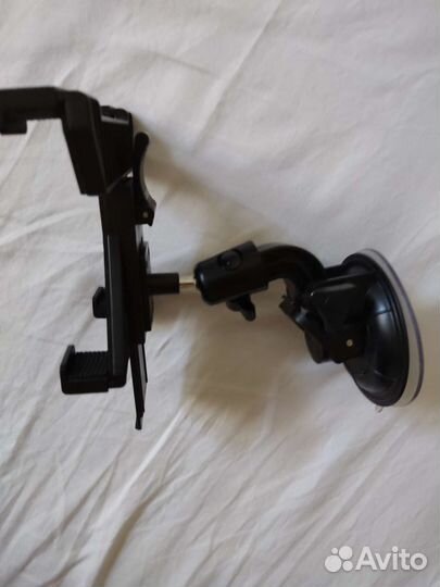 Держатель для планшета в машину