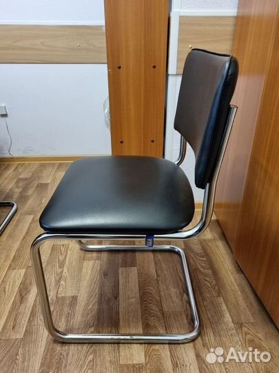 Продам комплект офисной мебели