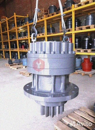 Редуктор поворота JCB JS145WT4