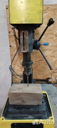 Сверлильный станок 2м112