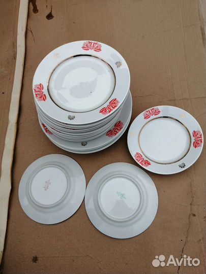 Тарелки много СССР