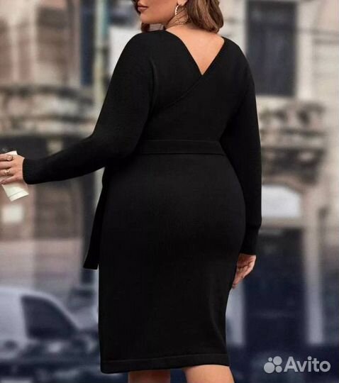 Платье вязанное