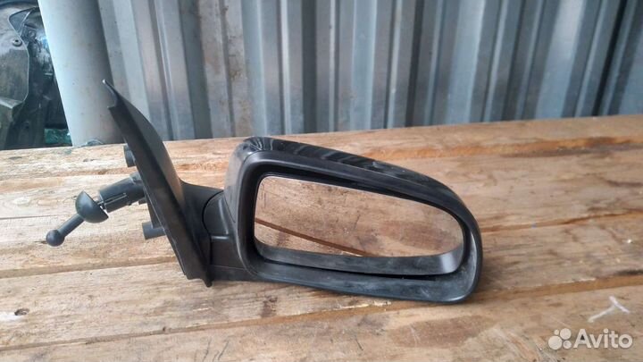 Зеркало правое Chevrolet Aveo