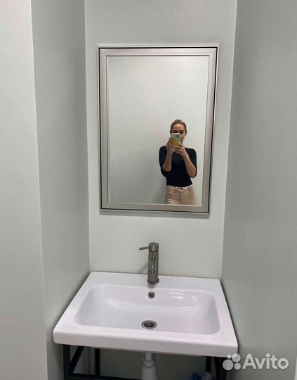 Зеркало интерьерное бридж 70х50 см. серебро