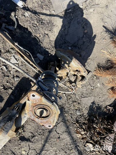 Балка в сборе Nissan Almera n16