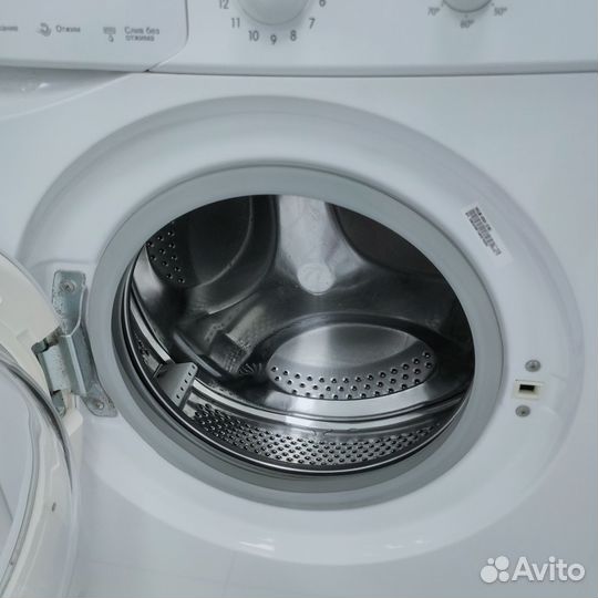Стиральная машина indesit