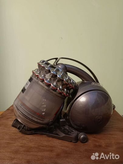 Пылесос Dyson DC52 animal complete