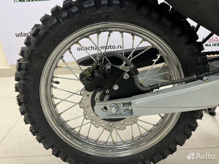 Racer RC300-GY8K XVR Красный