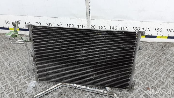 Радиатор кондиционера (конденсер) Volvo V50