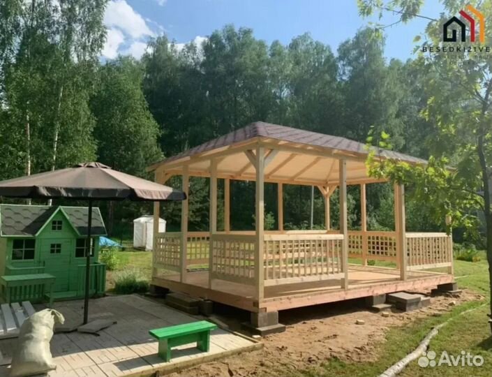 Беседка с мангальной зоной