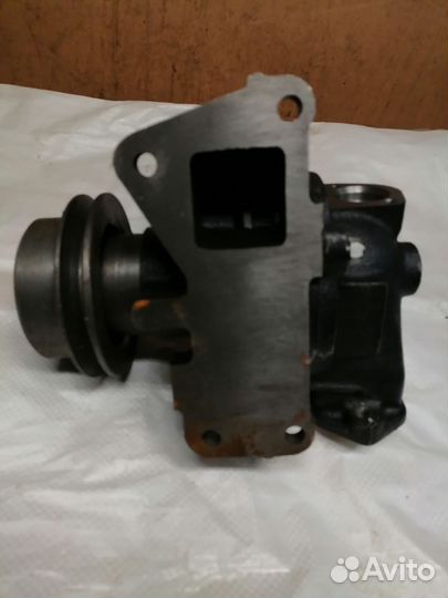Помпа системы охлаждения Урал, Маз