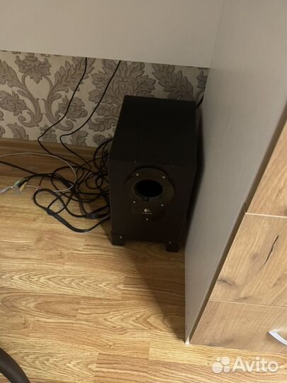 Сабвуфер и колонки