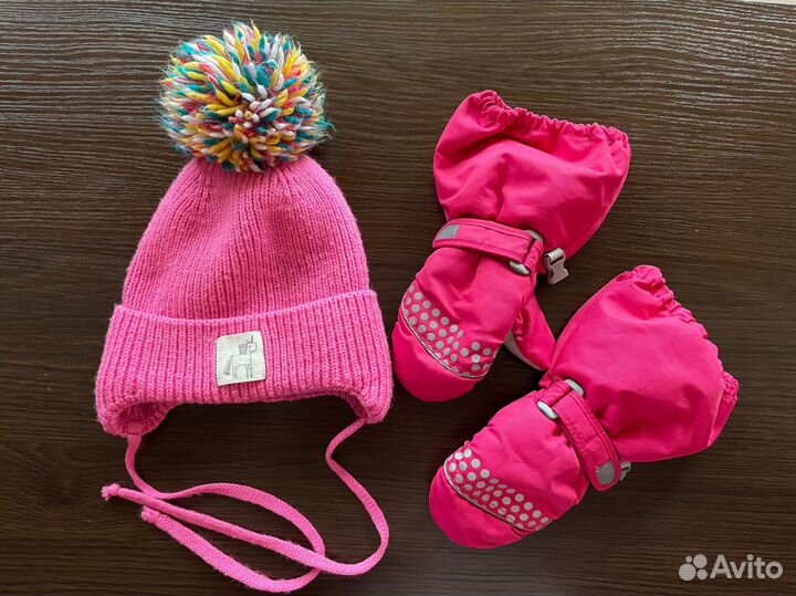 Шапка демисезонная Futurino и варежки краги