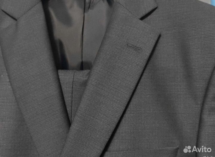 Новый классический костюм 52 р