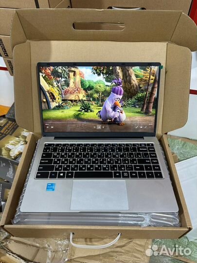 Ноутбук новый