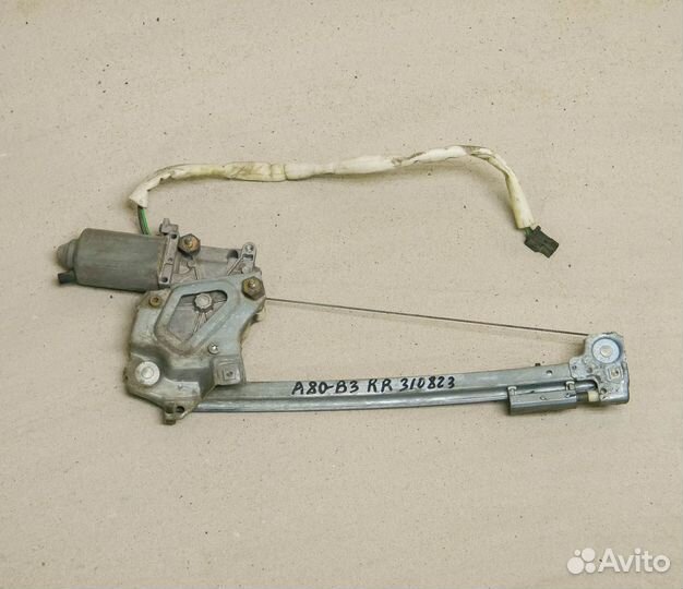 Стеклоподъемник электро задний правый Audi 80 B3