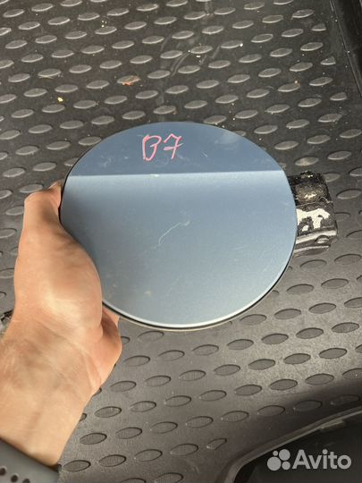 Лючок бензобака VW Passat B7