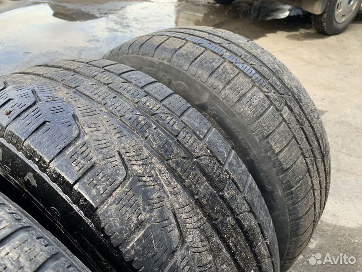 Pirelli Winter Sottozero 225/50 R17 94H