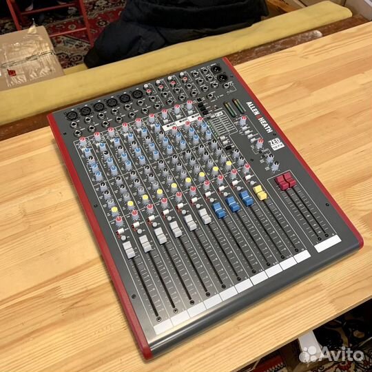 Allen & Heath ZED-12FX