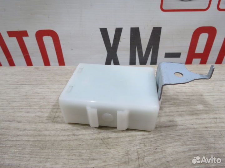 Блок управления центральным замком Subaru Legacy